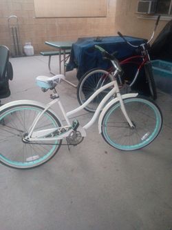 Huffy girls bike like brand new