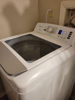 Insignia top load washer