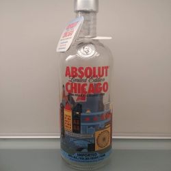 Collectible ABSOLUT CHICAGO 750ml Empty Bottle Limited Edition artist edition by ROSS BRUGGINK

Complete with cap and neck tag