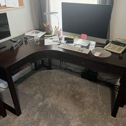 L shape Desk