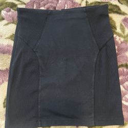 Forever 21 Black Skirt Size Large 