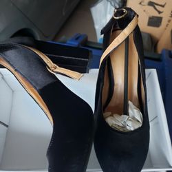 Black Mary Jane Heels