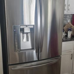 LG Refrigerator 