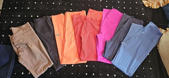 Assorted Yoga Leggings 🧘♀️