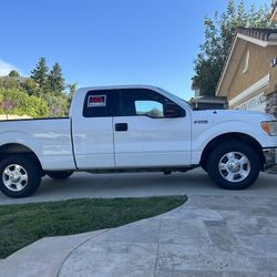 2010 FORD F-150XLT 6 foot bed 