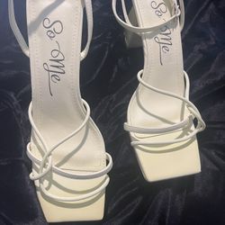 NWOT So Me Size 7 Citron Yellow Strappy Sandals