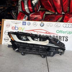 2021 2022 2023 2024 Toyota venza headlight headlamp right passenger side RH USED OEM