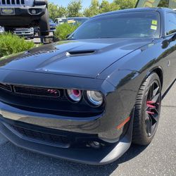 2018  Dodge Challmnger scat pack