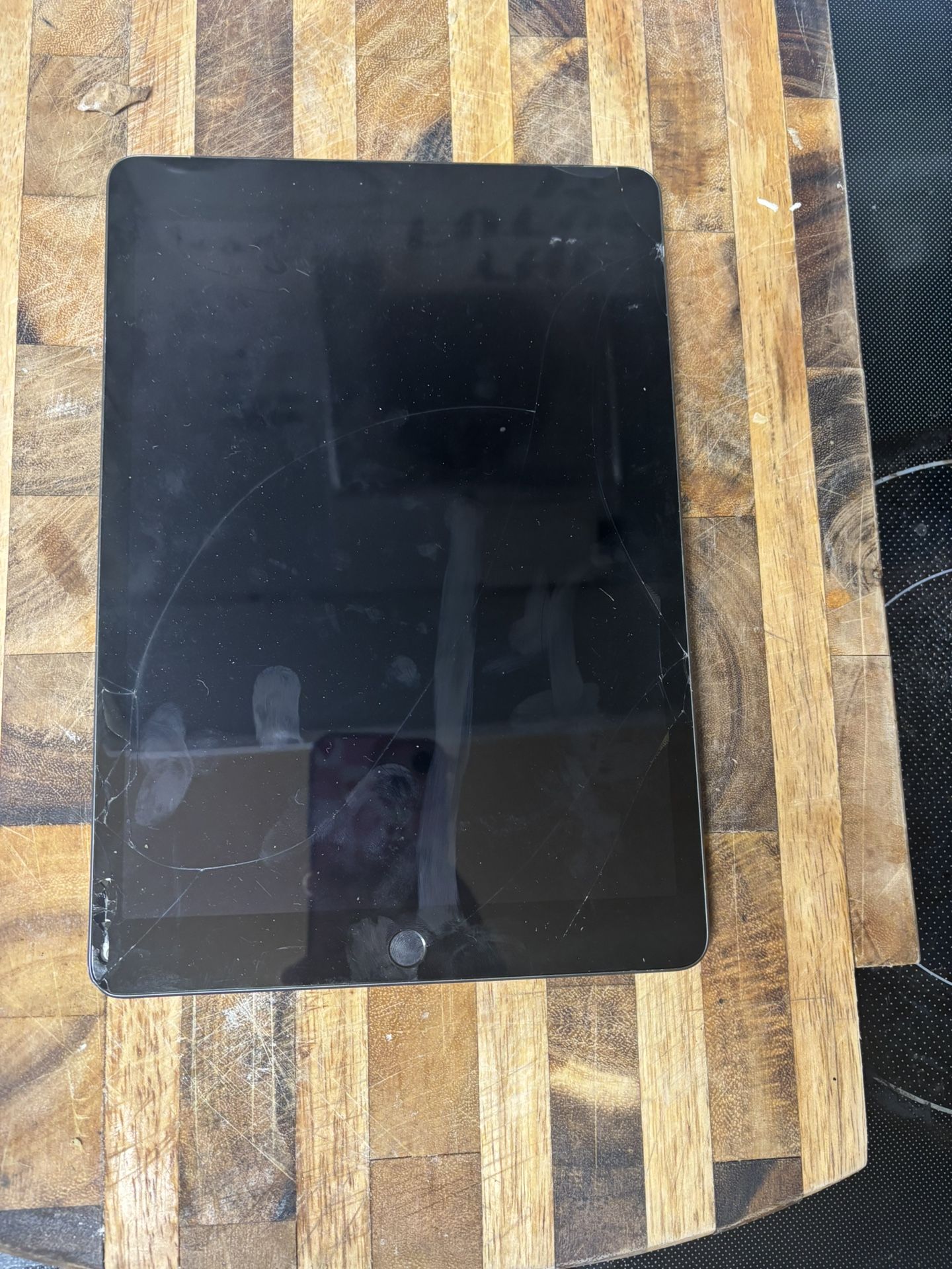 iPad And Apple Laptop