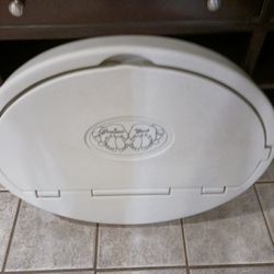 Baby Changing Table (Wall Mount)