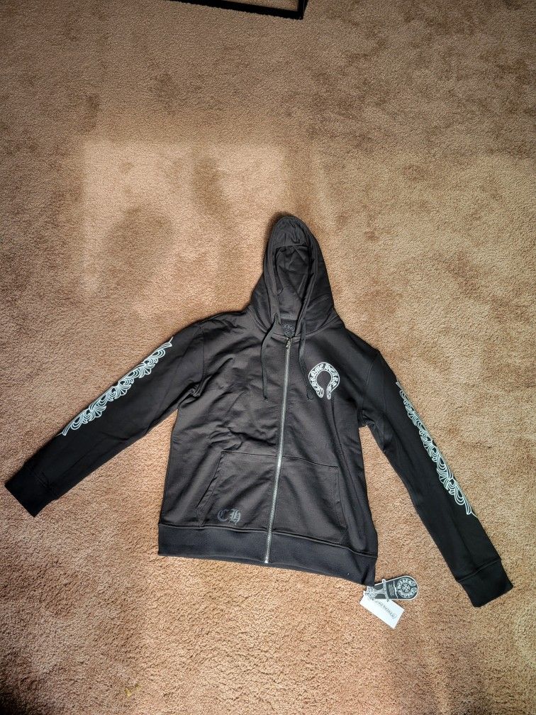 CH Black Zip Up Hoodie Size Medium Horse Shoe Logo White Accents