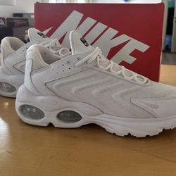 Nike Air Max TW