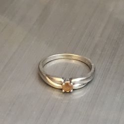 14k Gold Ring 