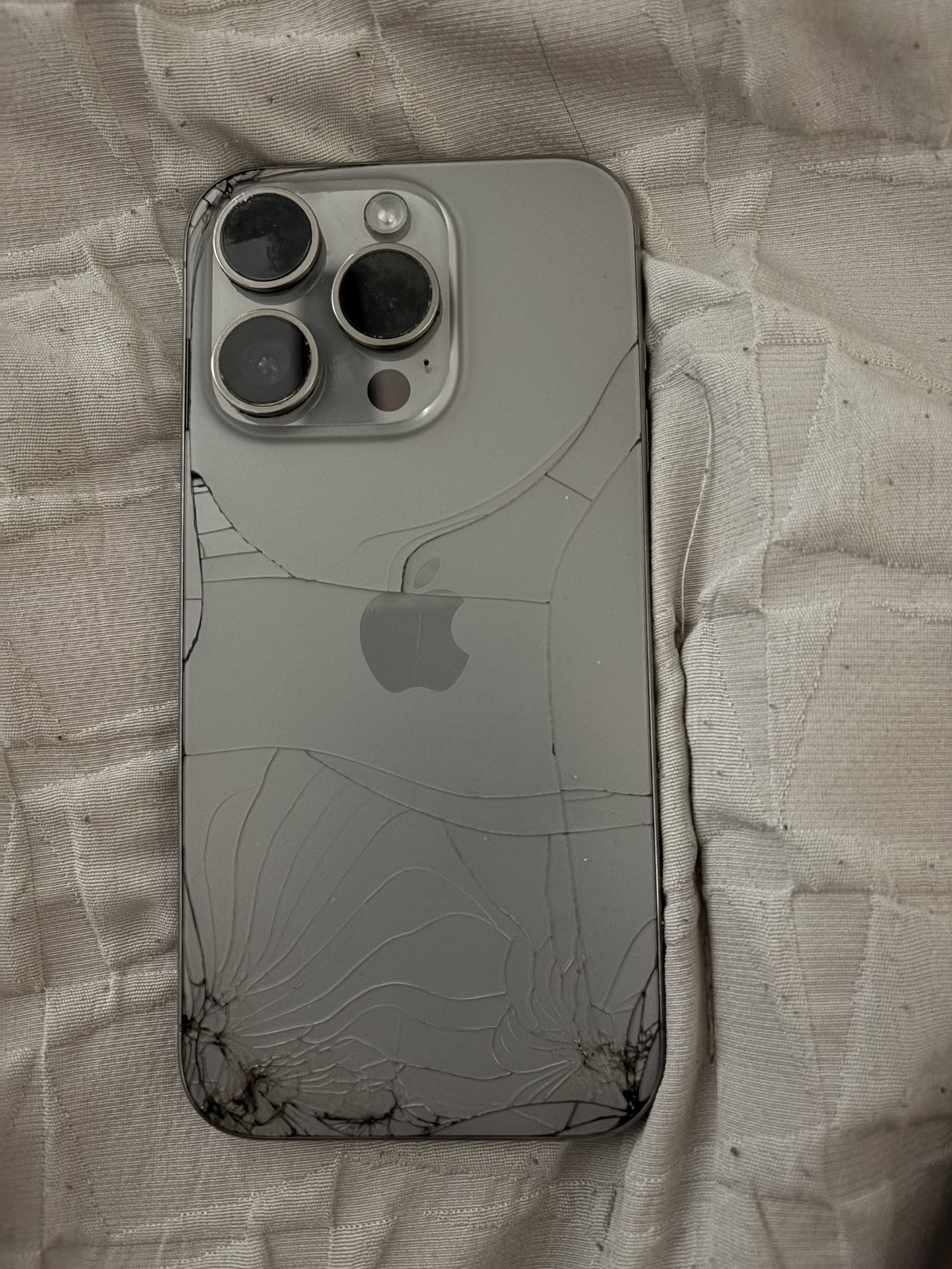 iPhone 15 Pro