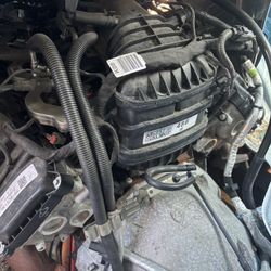 2019 6.2 V8 Ford Engine &Trasmission 25k Miles