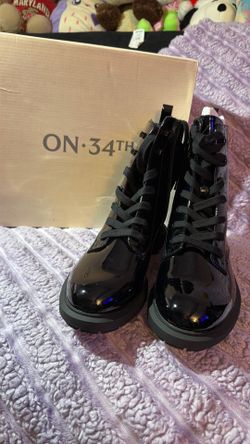 Lace up boots