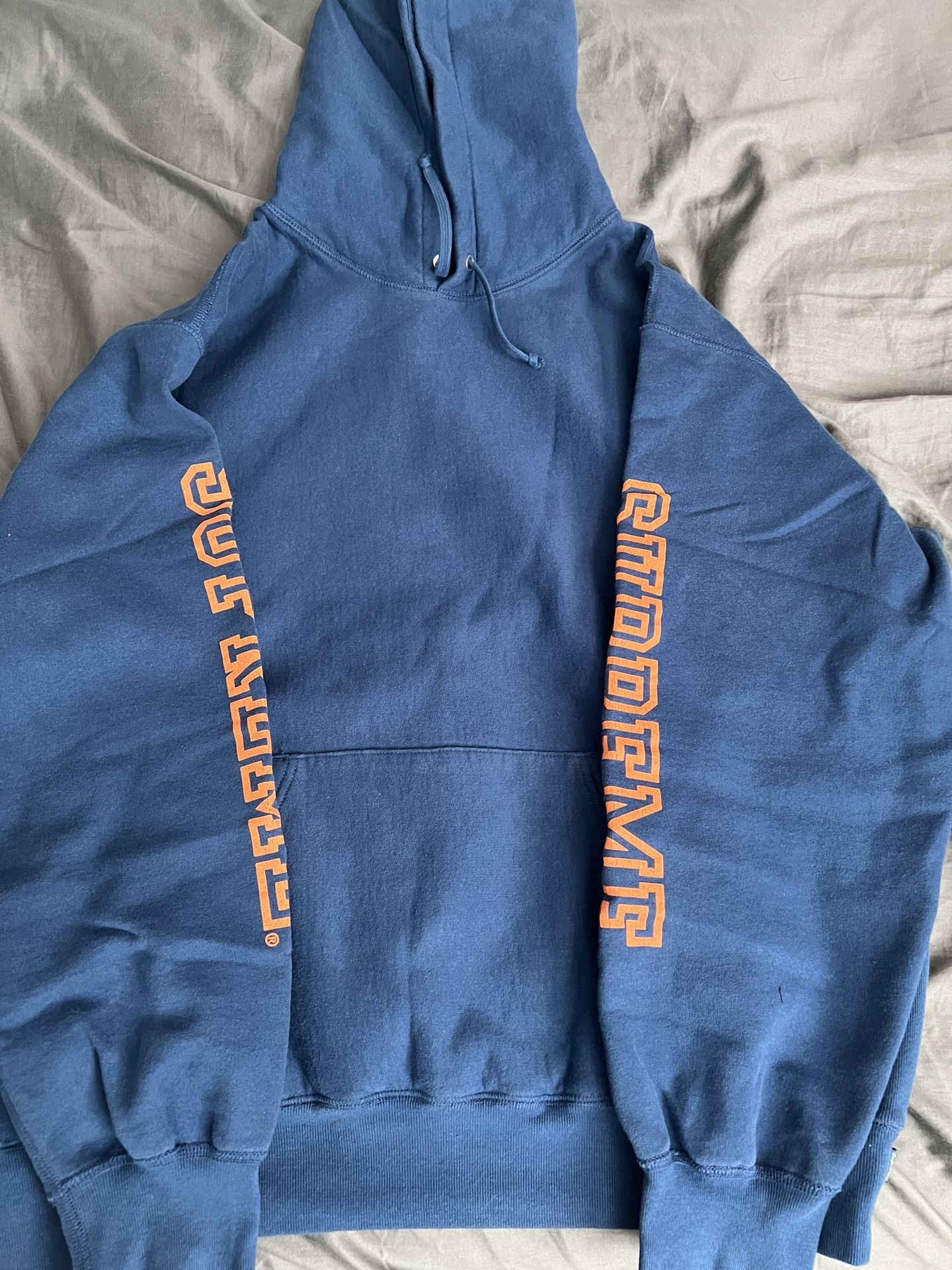 Supreme Hoodie Size M