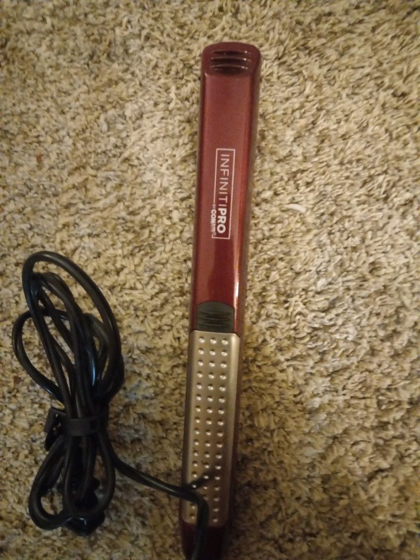 Conair Infiniti Pro Hair Straightener