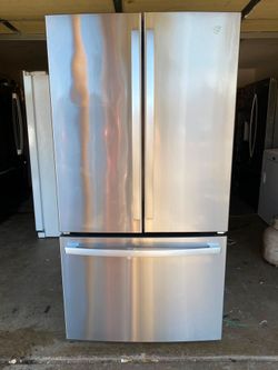 Refrigerator 33"