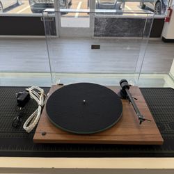 Pro-Ject T1 Phono SB