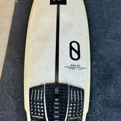 Tomo+LFT Slater Designs 5’6” shortboard surfboard