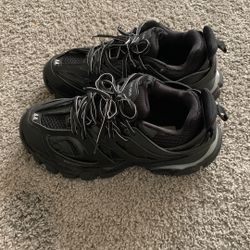 Balenciaga “44” Track Runner
