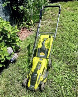 Ryobi 13" Electric Corded Lawnmower with a Bag