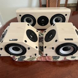 Powerful Speaker Set $240