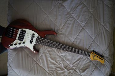 Cort GB45 5-String Electric Bass