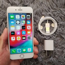 iPhone 6 - UNLOCKED - Like New  