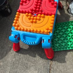 Legos Table 
