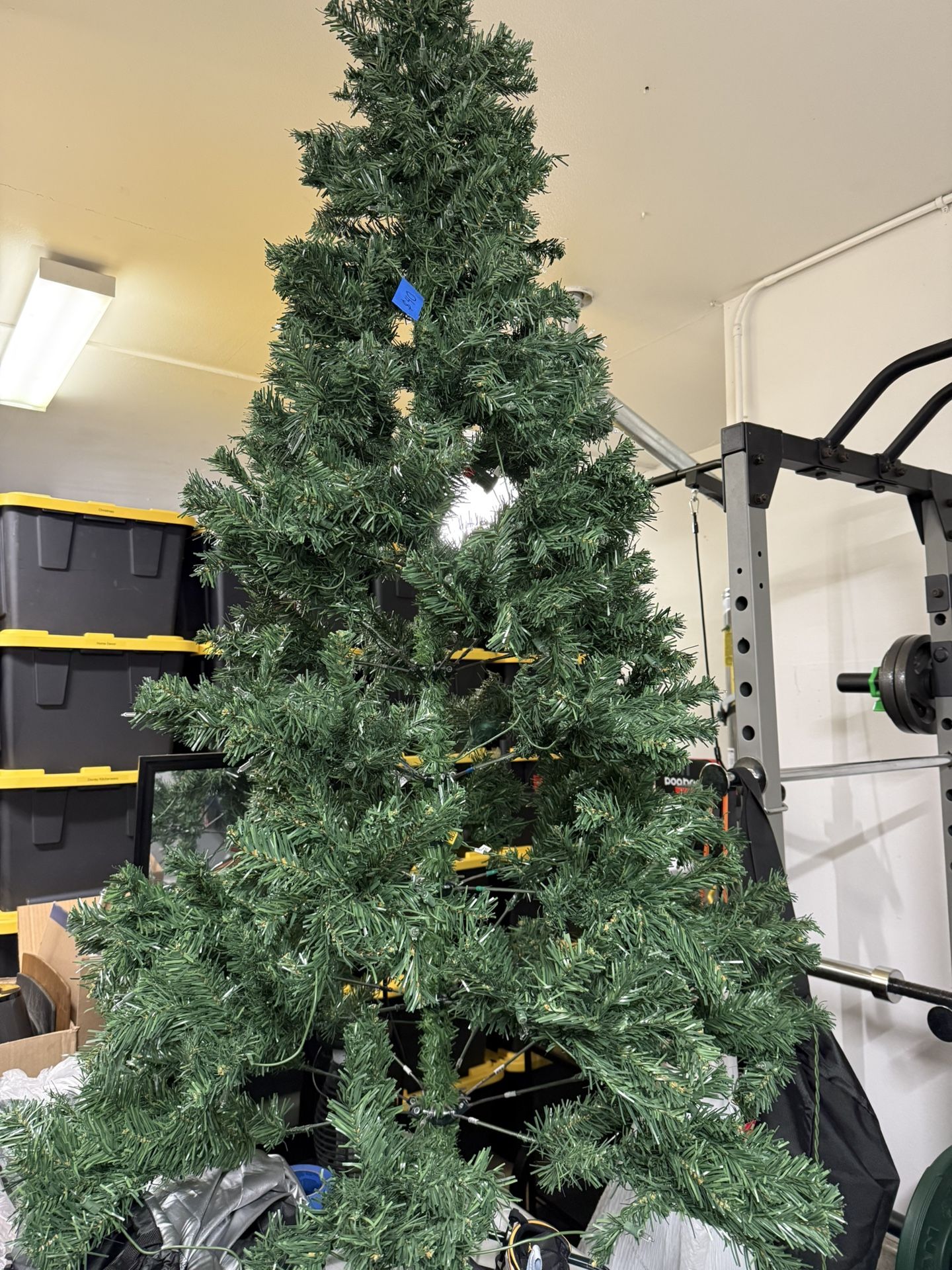 6ft Lighted Christmas Tree