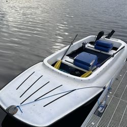 Fiberglass Boat With Motor No Trailer