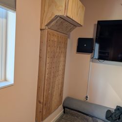 Hangboard Mount And Small Climbing Wall (Perfect For Kids Under 2)