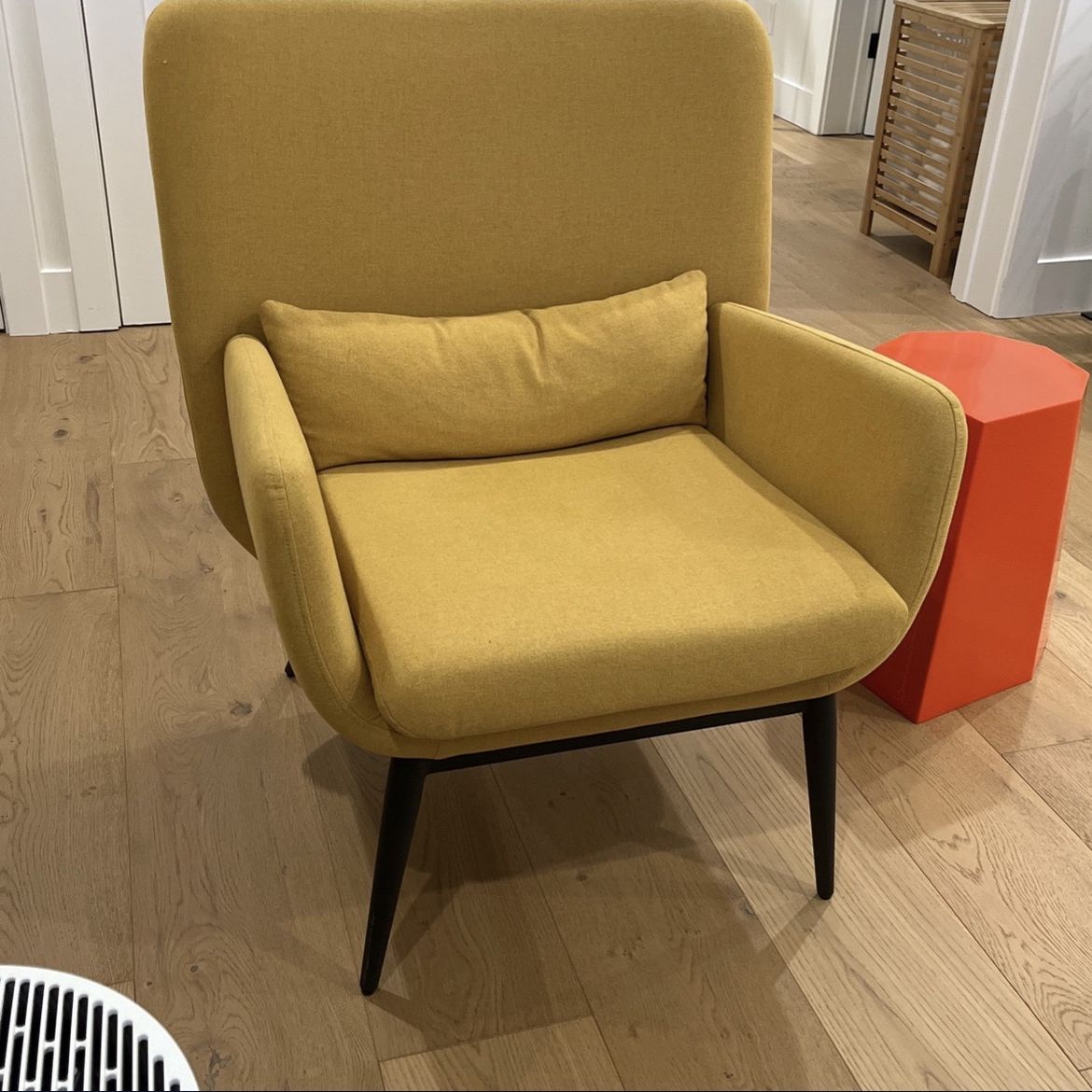 Cammy armchair online