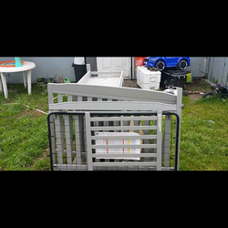 Cuna viene con todo por $100 dólares