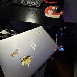 MacBook Pro 2015 (No Charger)
