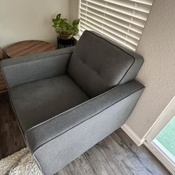 Accent Chair 
