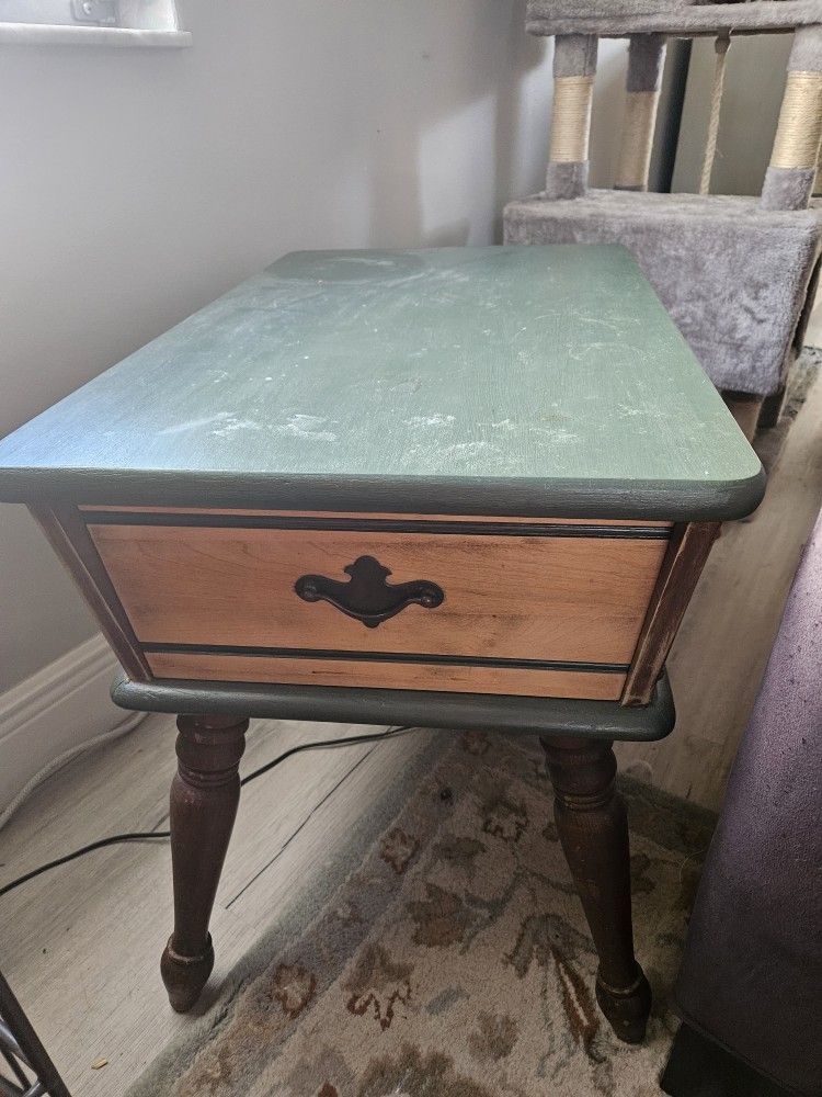 Modern Chic Green/Natural Wood End Table OBO