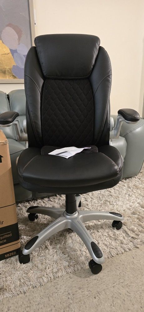 Office
Manager Chair