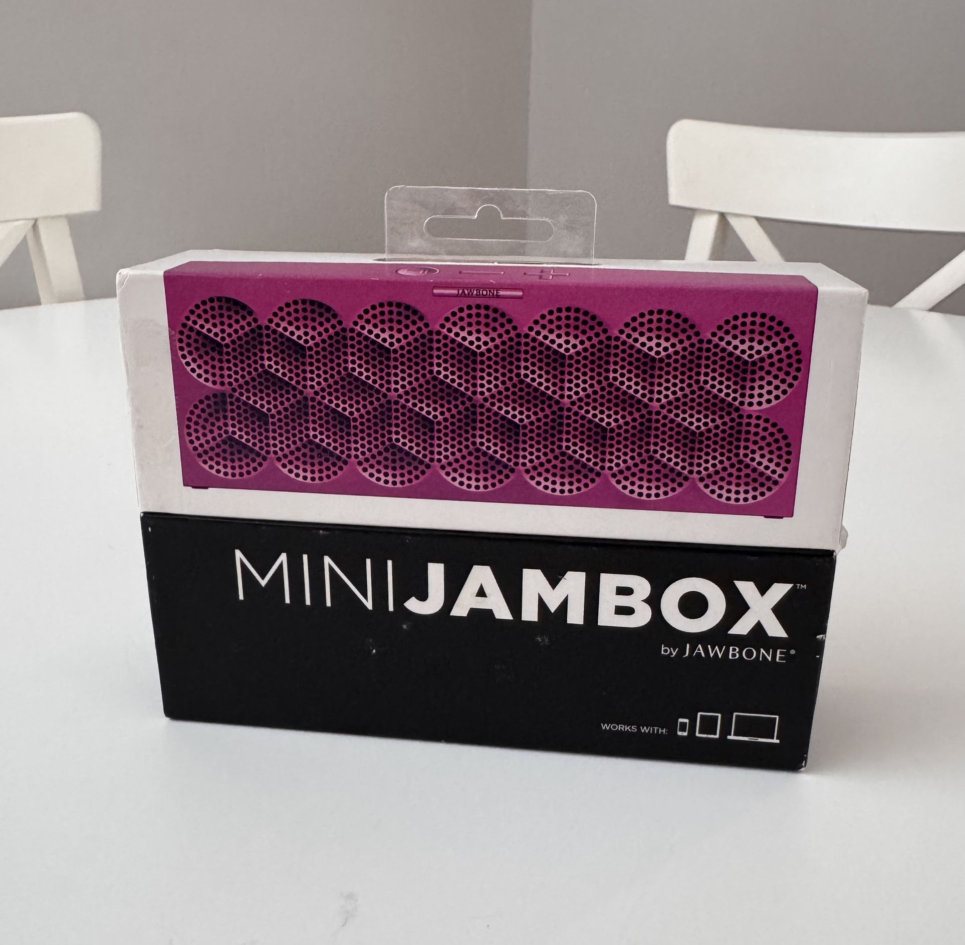 Jawbone Mini Jambox Wireless Bluetooth Speaker - Purple Snowflake