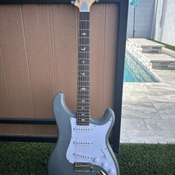PRS Silver Sky SE