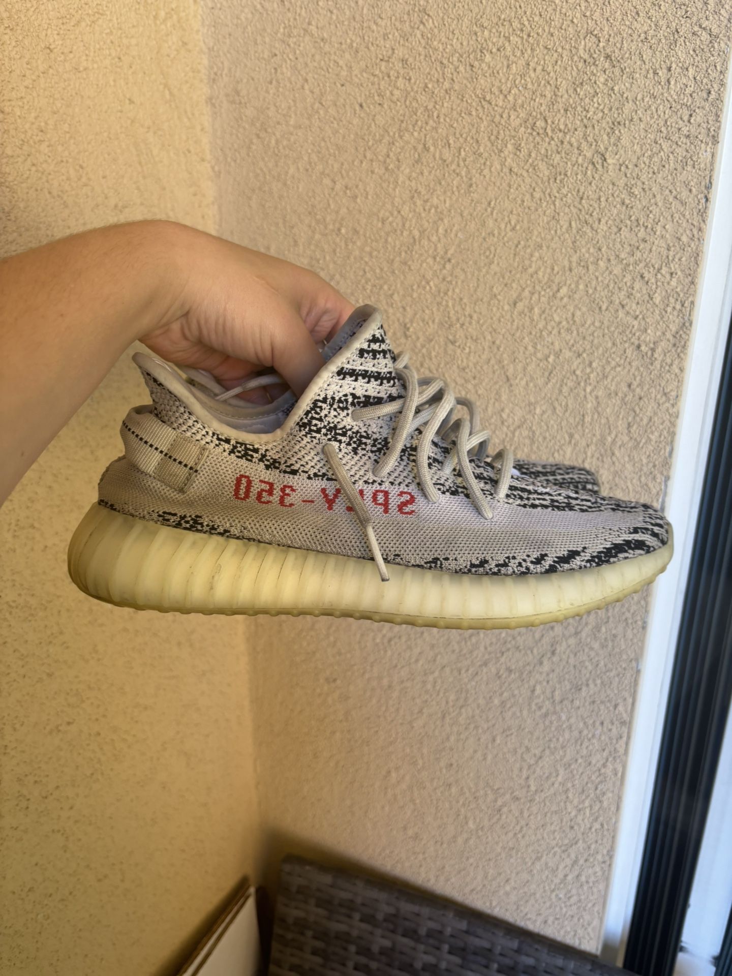 adidas gazelle silver green womens Yeezy Boost 350 V2 'Zebra' 2022/2023 – Imperial edge main image 1