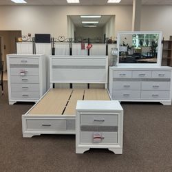 Brand New Bedroom Set / Juego de Cuarto Nuevo a Estrenar 🚚