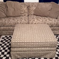 Couch with oversized chair and ottoman, matching pillows (pink pillows not included)