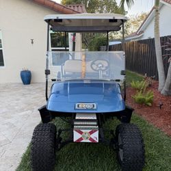 Ez-Go Golf Cart