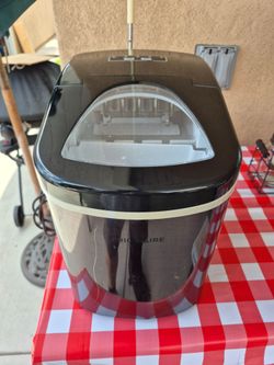 Frigidaire portable ice maker