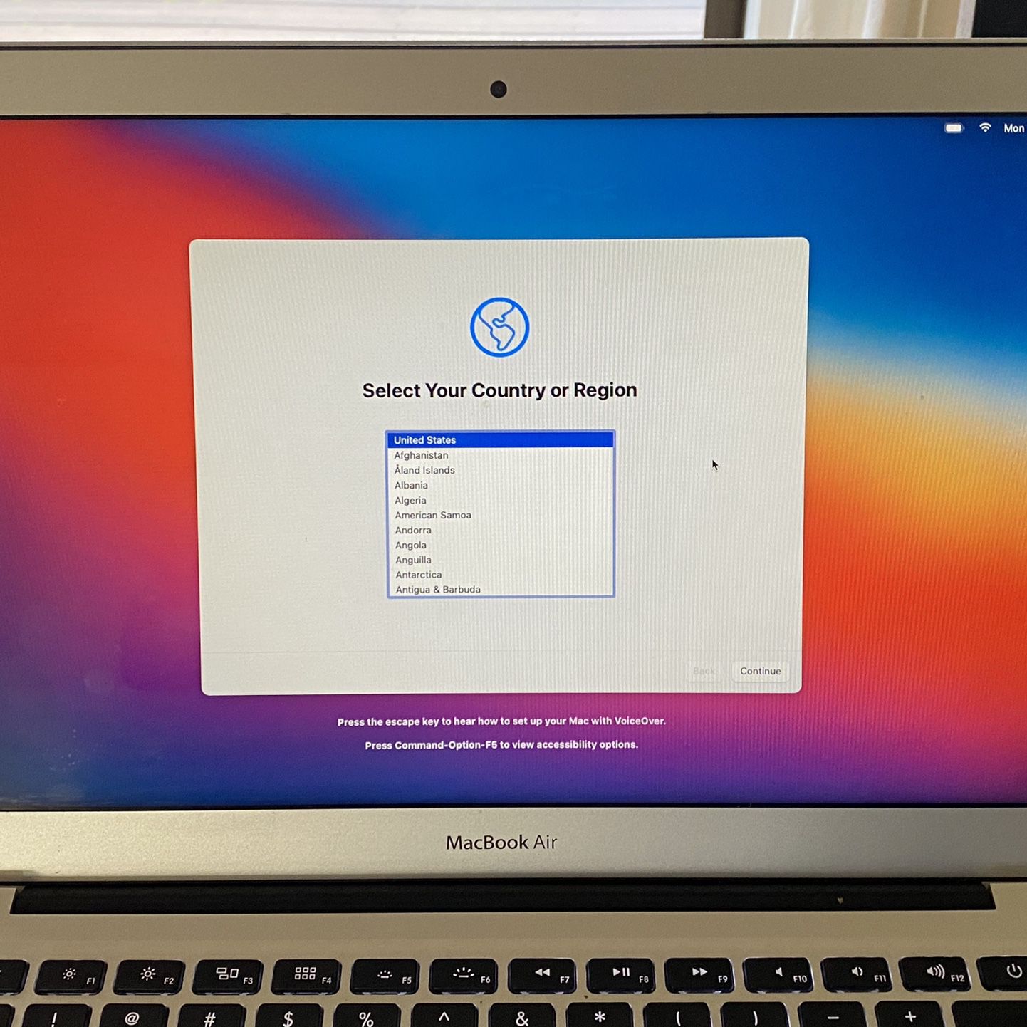 MacBook Air “Core i5” 1.4 13” (Early 2014)
