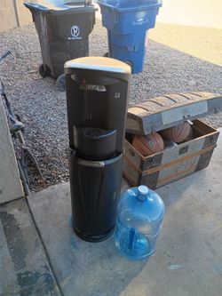 Water cooler