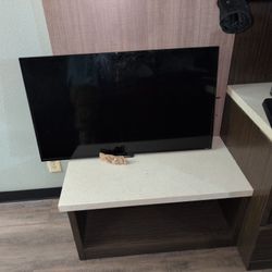 Flatscreen TV 